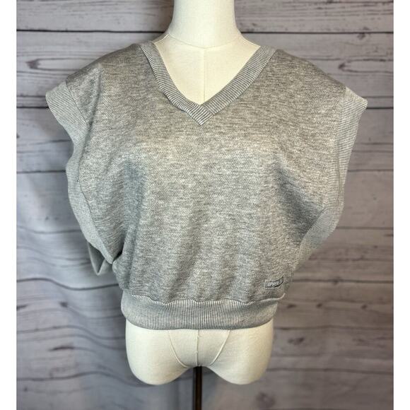 Upper Level Sweaters - Upper Level Light Gray V-Neck Muscle Sweater Tank Size Large